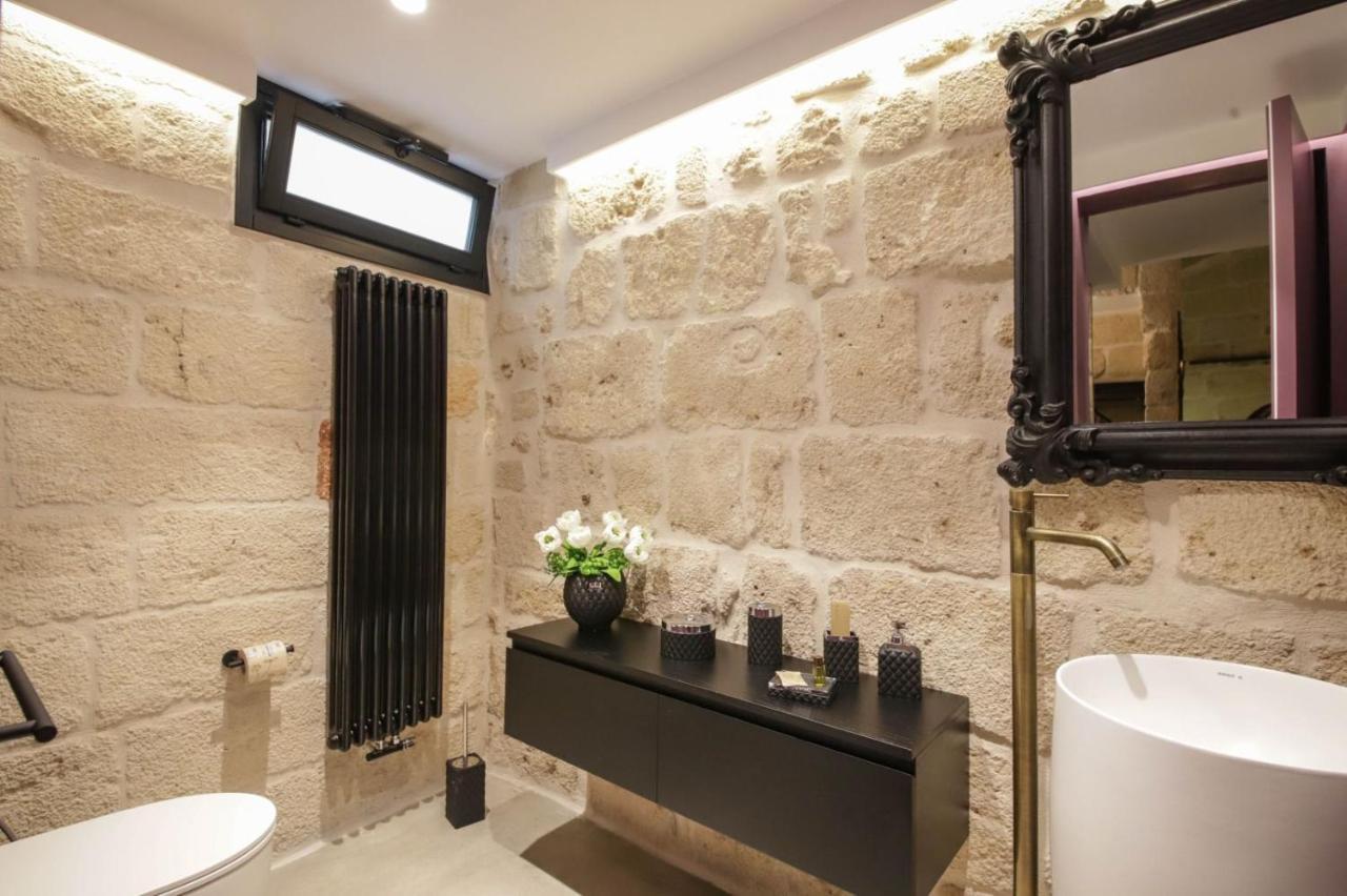 Suite & Spa Via Veneto Монополи Екстериор снимка